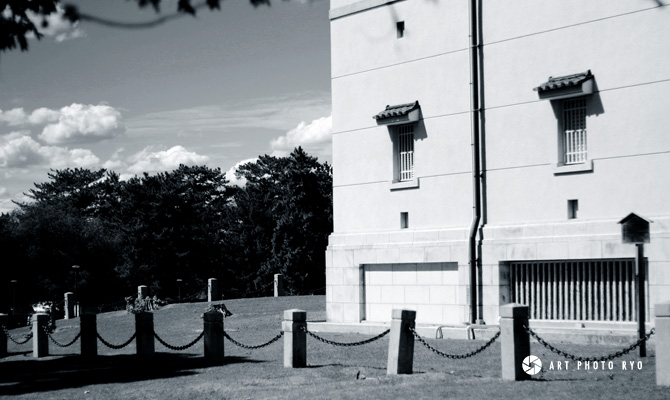 奈良で撮影したアートなモノクロ写真