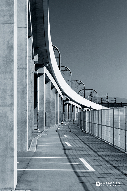 写真家リョウのモノクロ写真